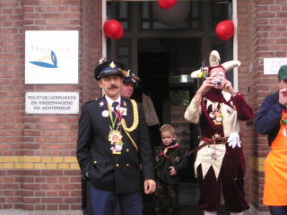 Bij de ingang van de Lepelaar