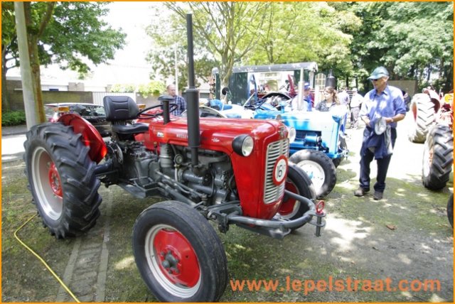 oldtimershow201253.jpg